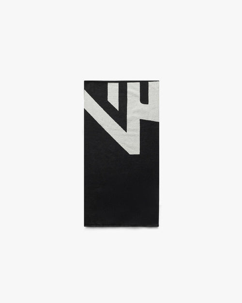 247_DNA_Towel_-_Jet_Black_02.jpg