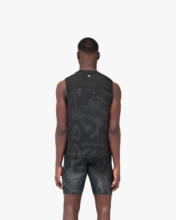 247_Manchester_Tank_-_Black_05.jpg