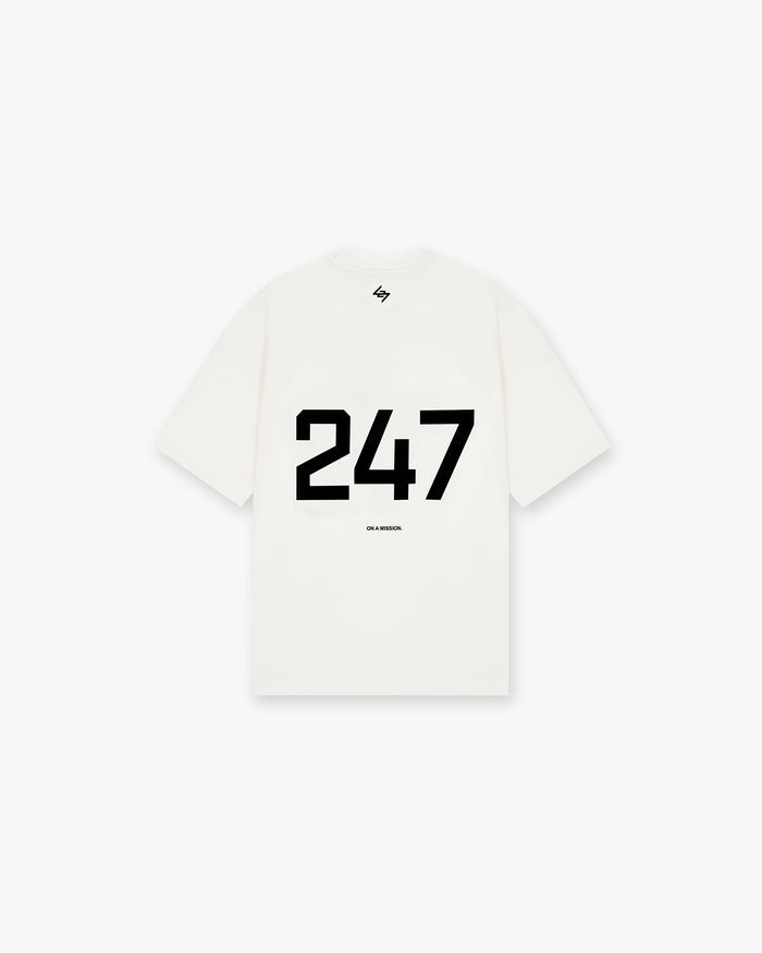 247_Oversized_T-Shirt_-_Flat_White_02.jpg