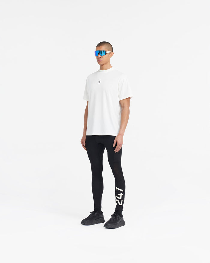 247_Oversized_T-Shirt_-_Flat_White_08.jpg