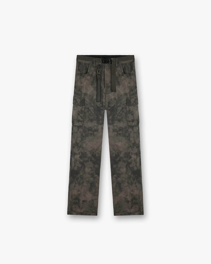Front product image of mens green cargo pants on a plain white background | 247 Technical Cargo Pant in Terrain | Technical cargo pants with multiple pockets | 247 Pants | Represent Clo