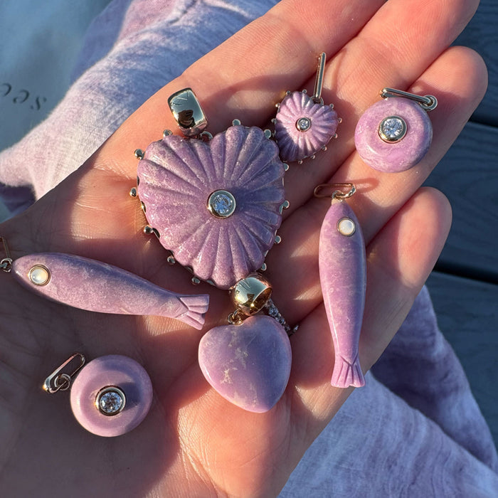 Gemma Purple Mica Heart Bail