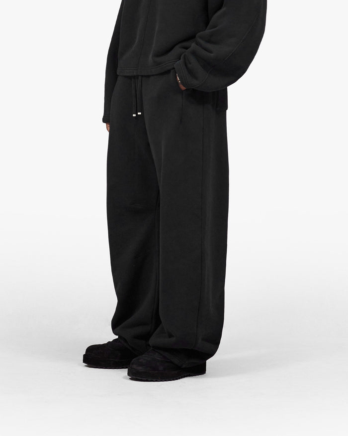 Heavyweight_Sweatpant_-_Jet_Black_04.jpg