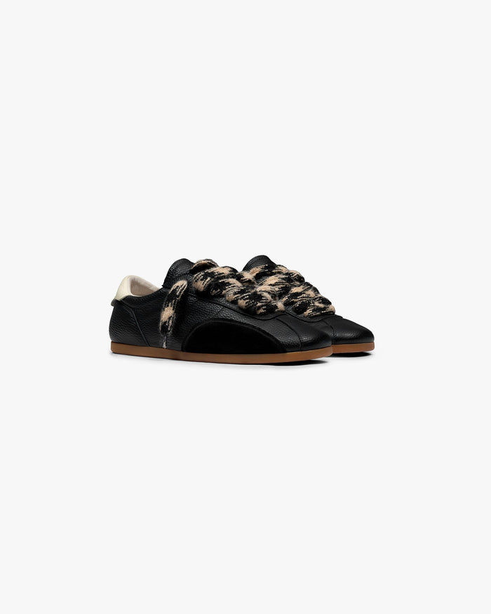 Low-Pro Leather - Jet Black