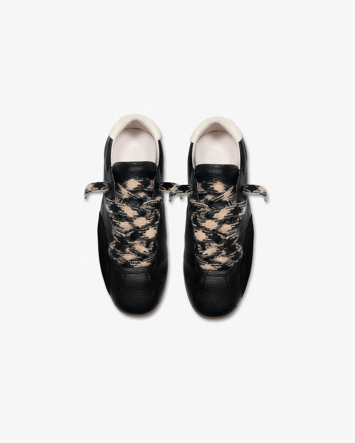 Low-Pro Leather - Jet Black