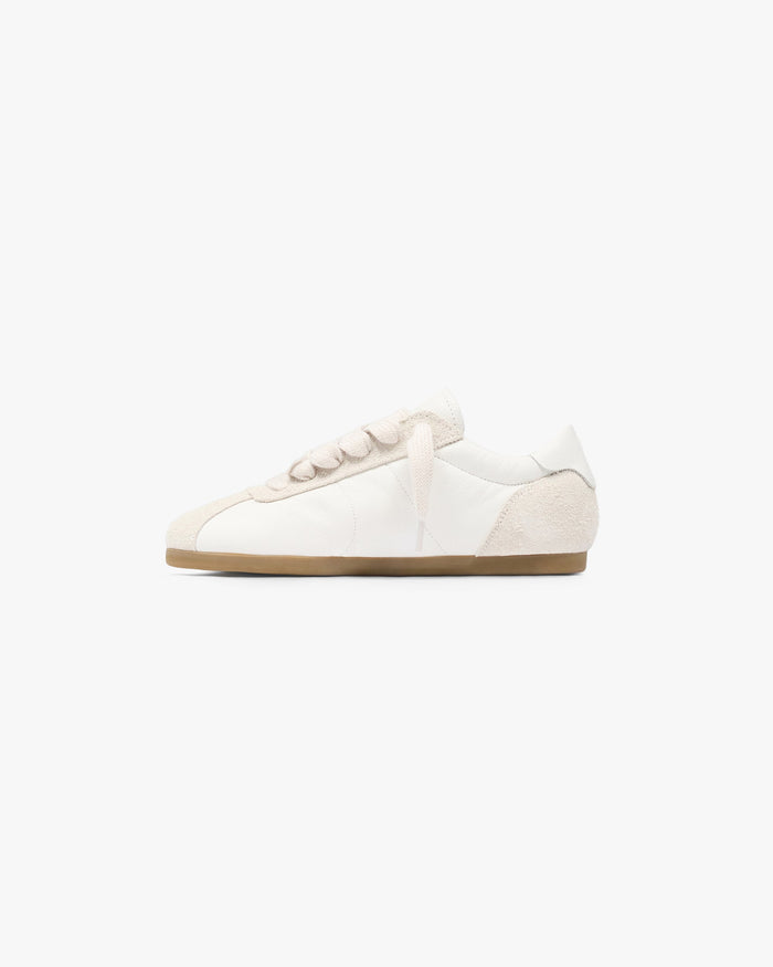 Low-Pro_Leather_Suede_-_Flat_White_Grey_03.jpg