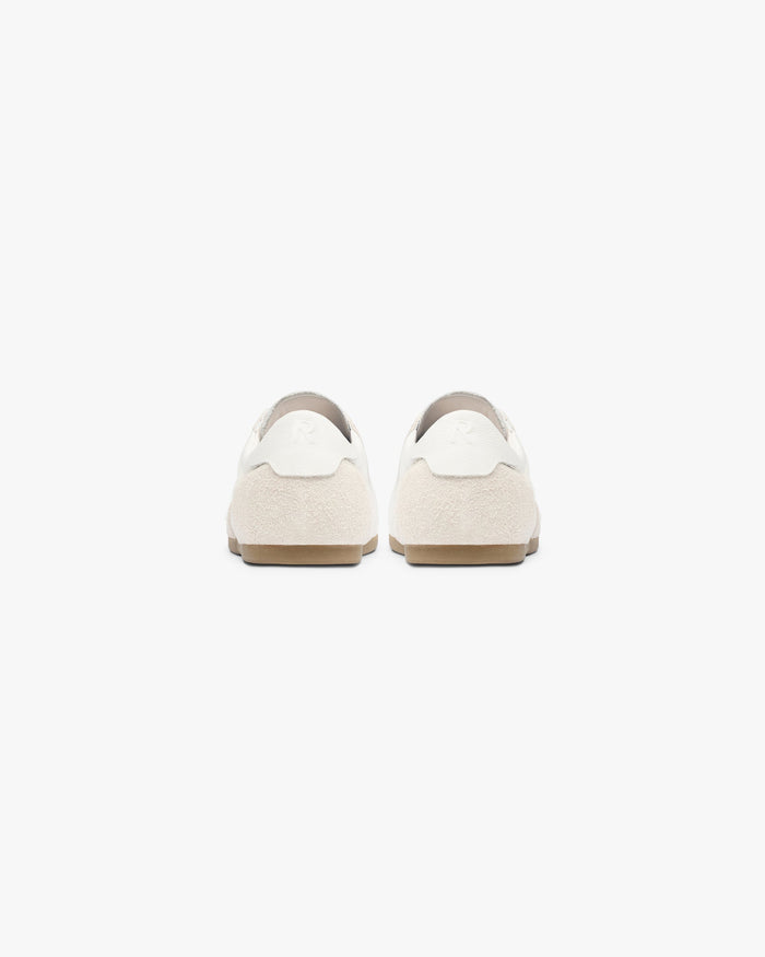 Low-Pro_Leather_Suede_-_Flat_White_Grey_04.jpg