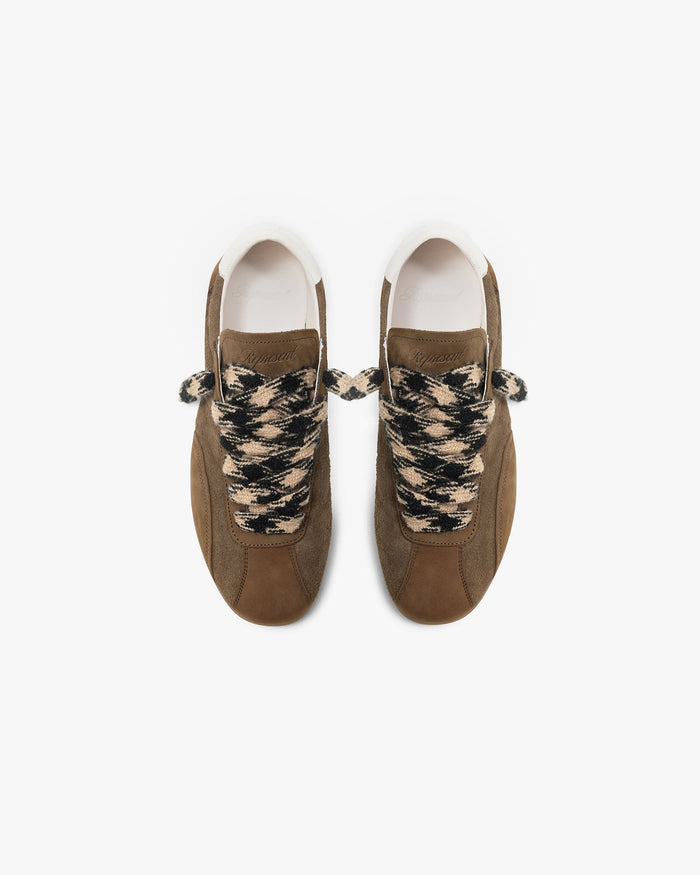 Low-Pro_Nubuck_-_Brown_05.jpg