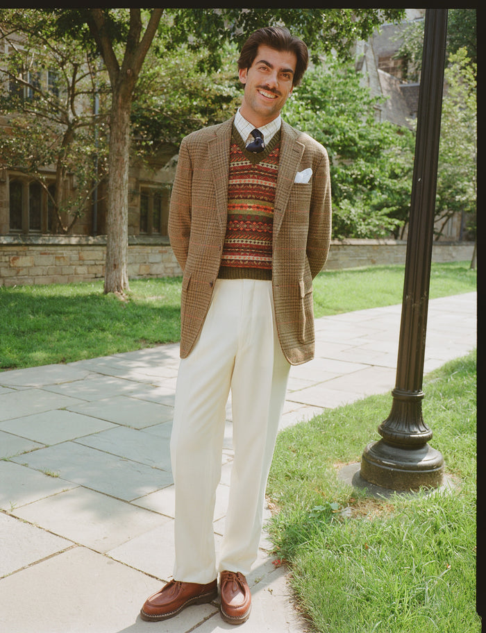 Made-in-Canada White Wool Flannel Pleated Trouser