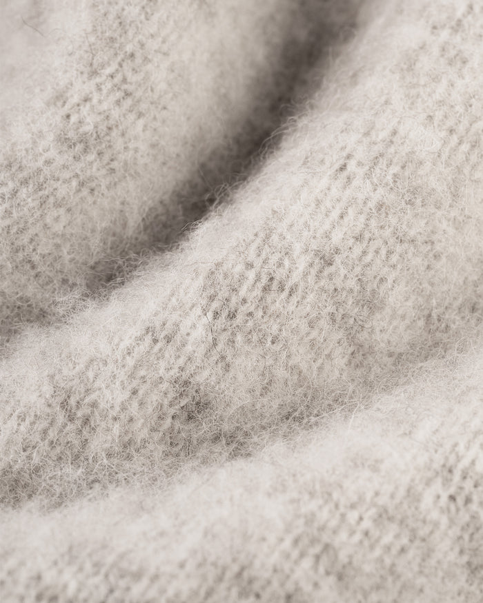 Made-in-Scotland Light Grey Shaggy Dog Sweater - Classic Fit