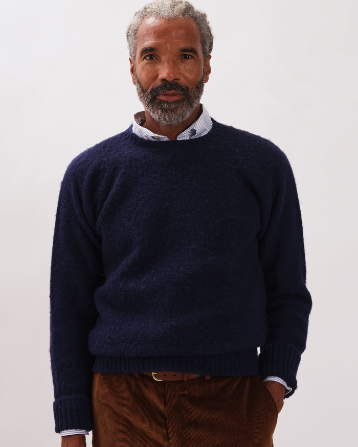 Made-in-Scotland Navy Shaggy Dog Sweater - Classic Fit