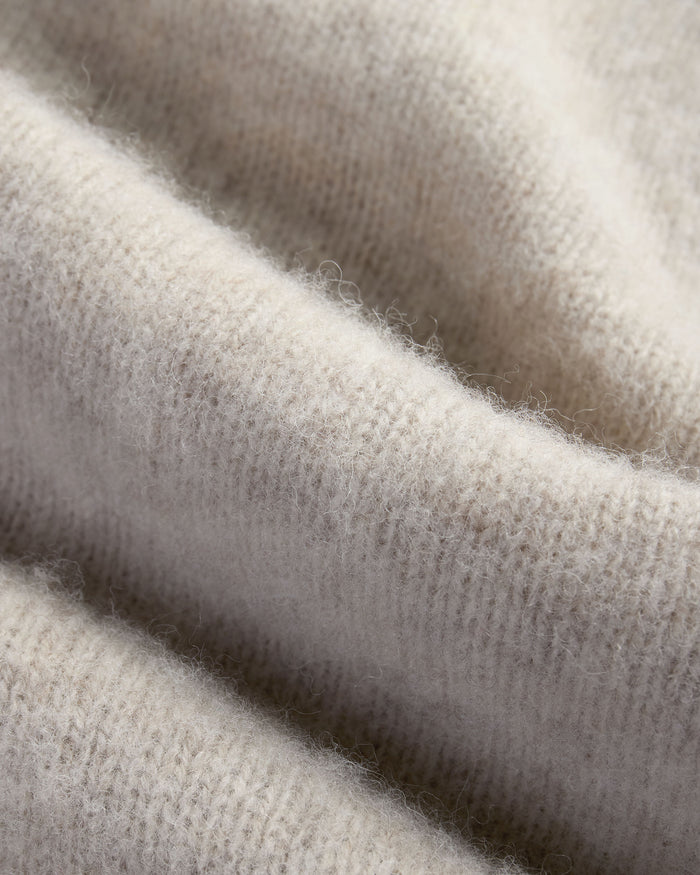 Made-in-Scotland Women's Light Grey Shaggy Dog Sweater