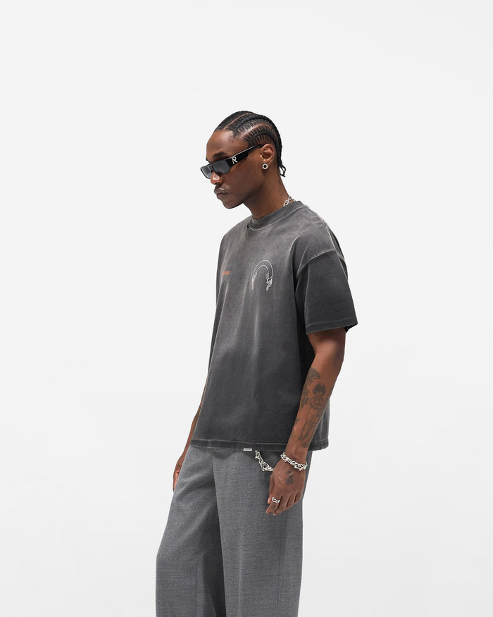 Represent_Banner_T-Shirt_-_Stained_Black_05.jpg