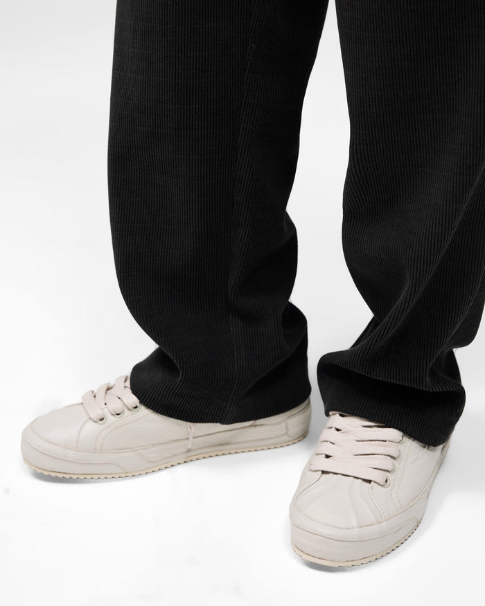 Ribbed_Hybrid_Pant_-_Washed_Black_06.jpg